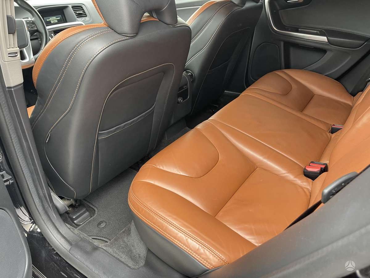 Volvo V60, 2.0 l., Универсал