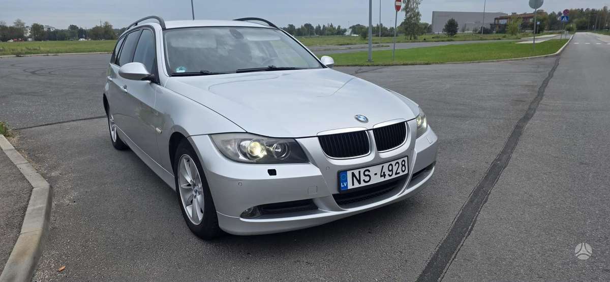 BMW 320, 2.0 l., universalas