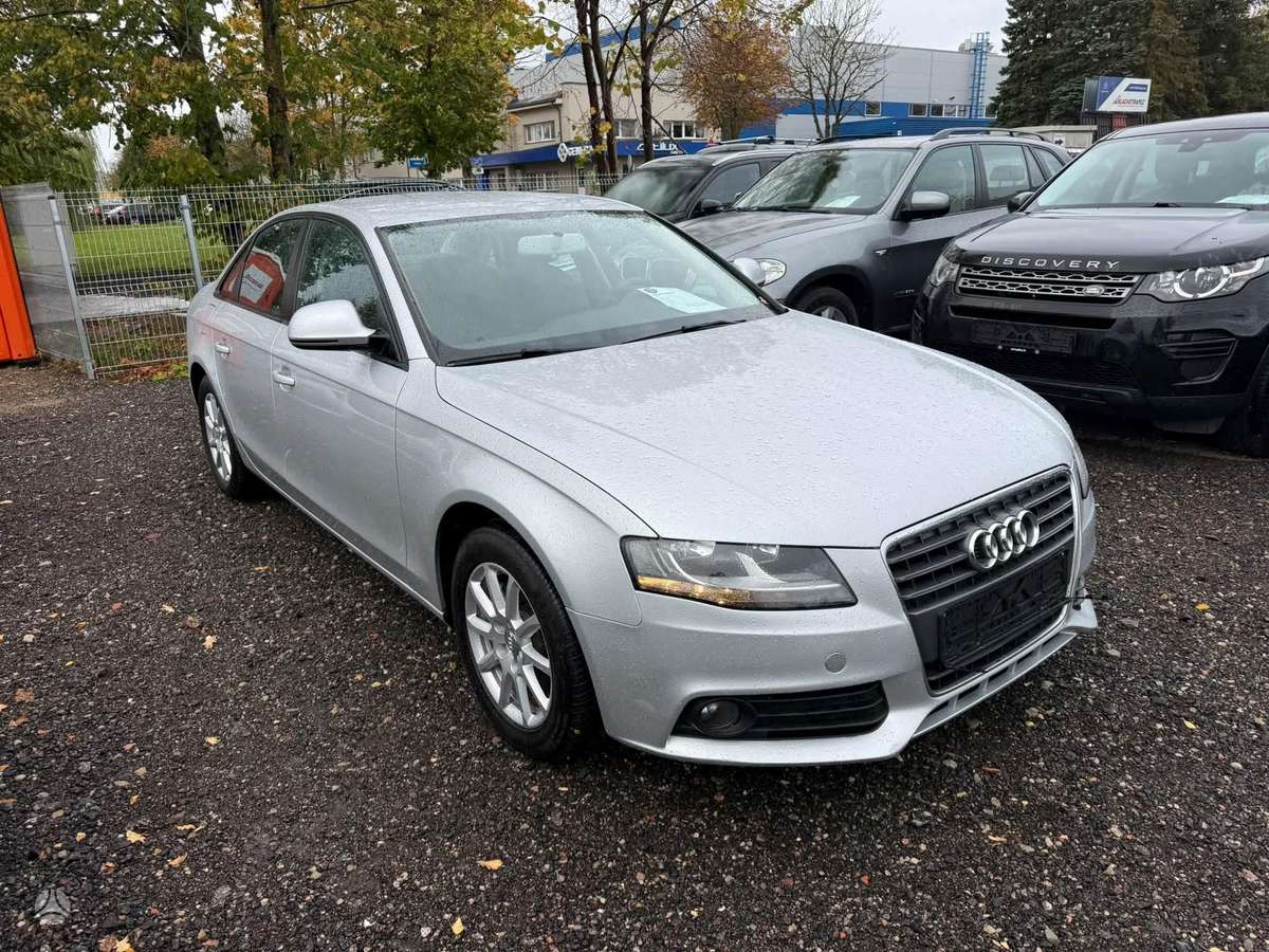 Audi A4, 1.8 l., Седан