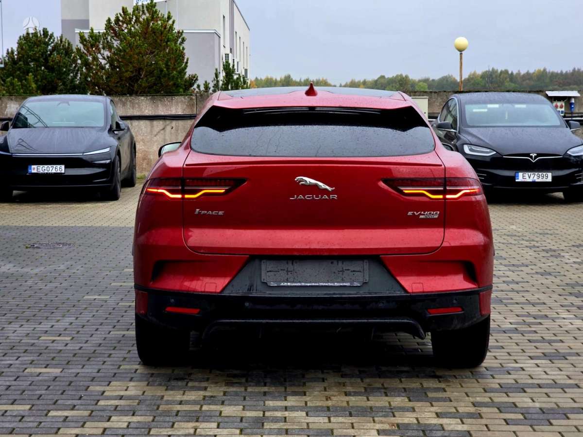 Jaguar I-Pace, Внедорожник / Кроссовер