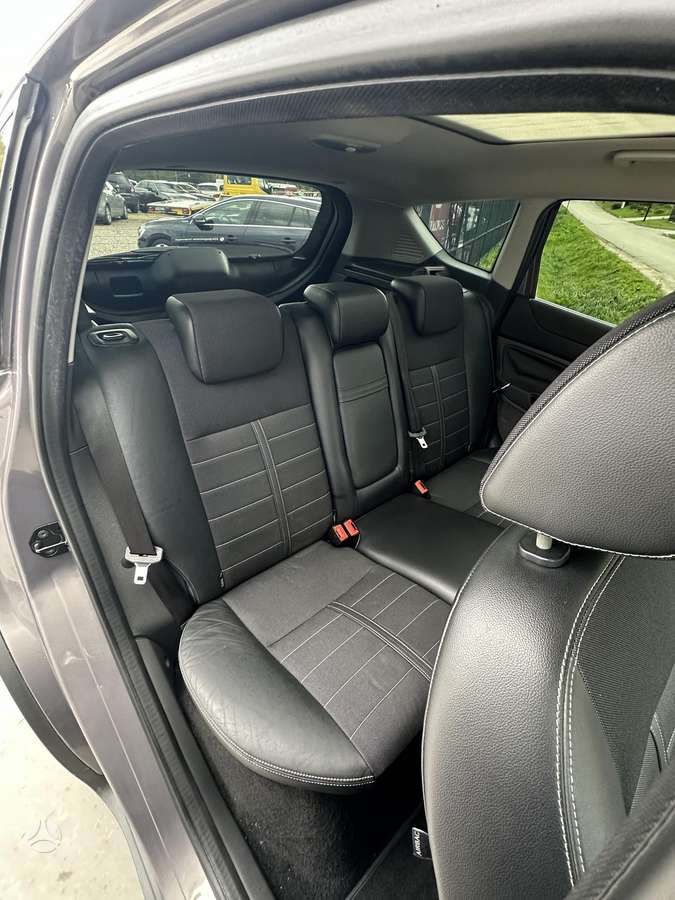 Ford Kuga, 2.0 l., Внедорожник / Кроссовер