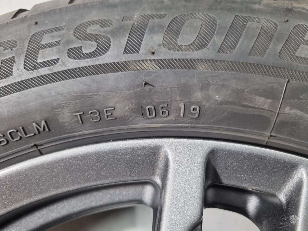 Bridgestone 7+5mm, всесезонные 215/55 R17
