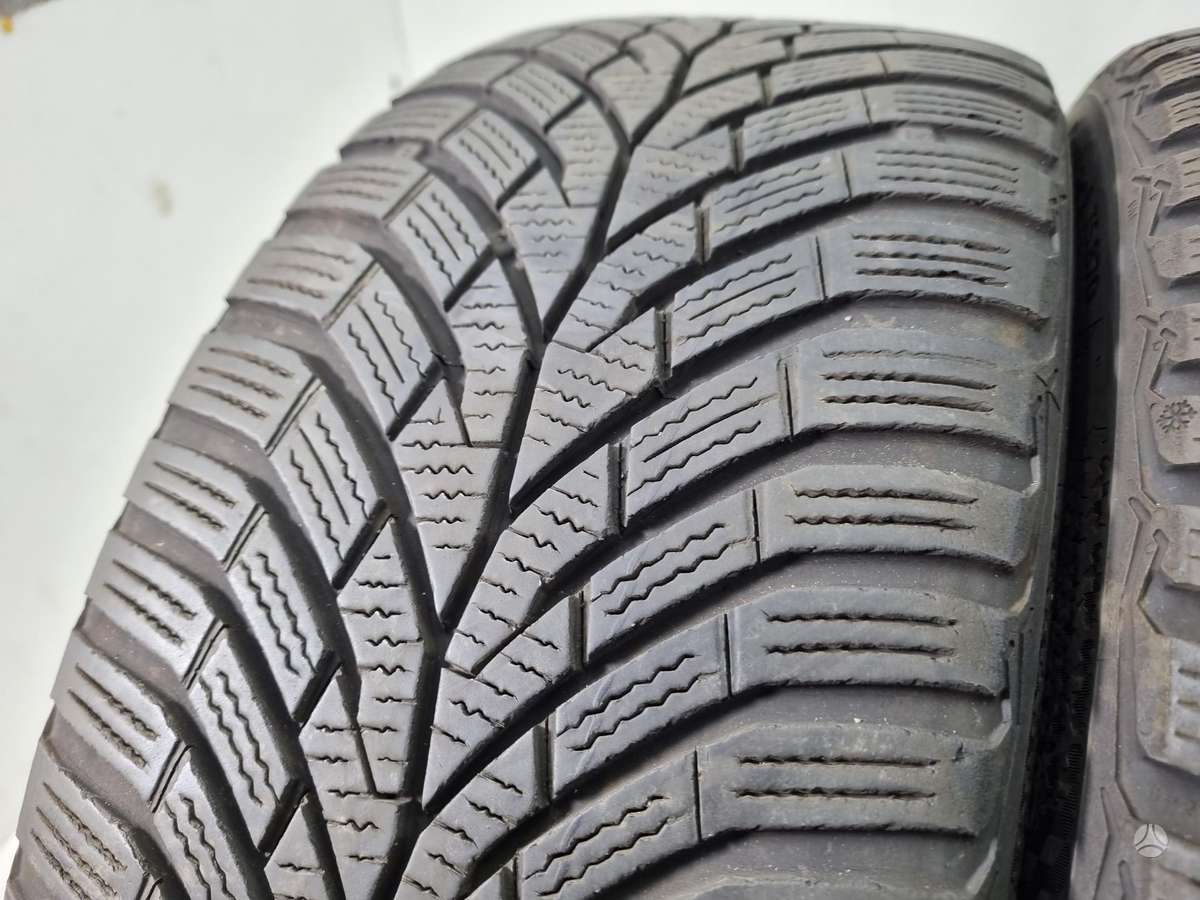 Continental 2021m, всесезонные 225/45 R17