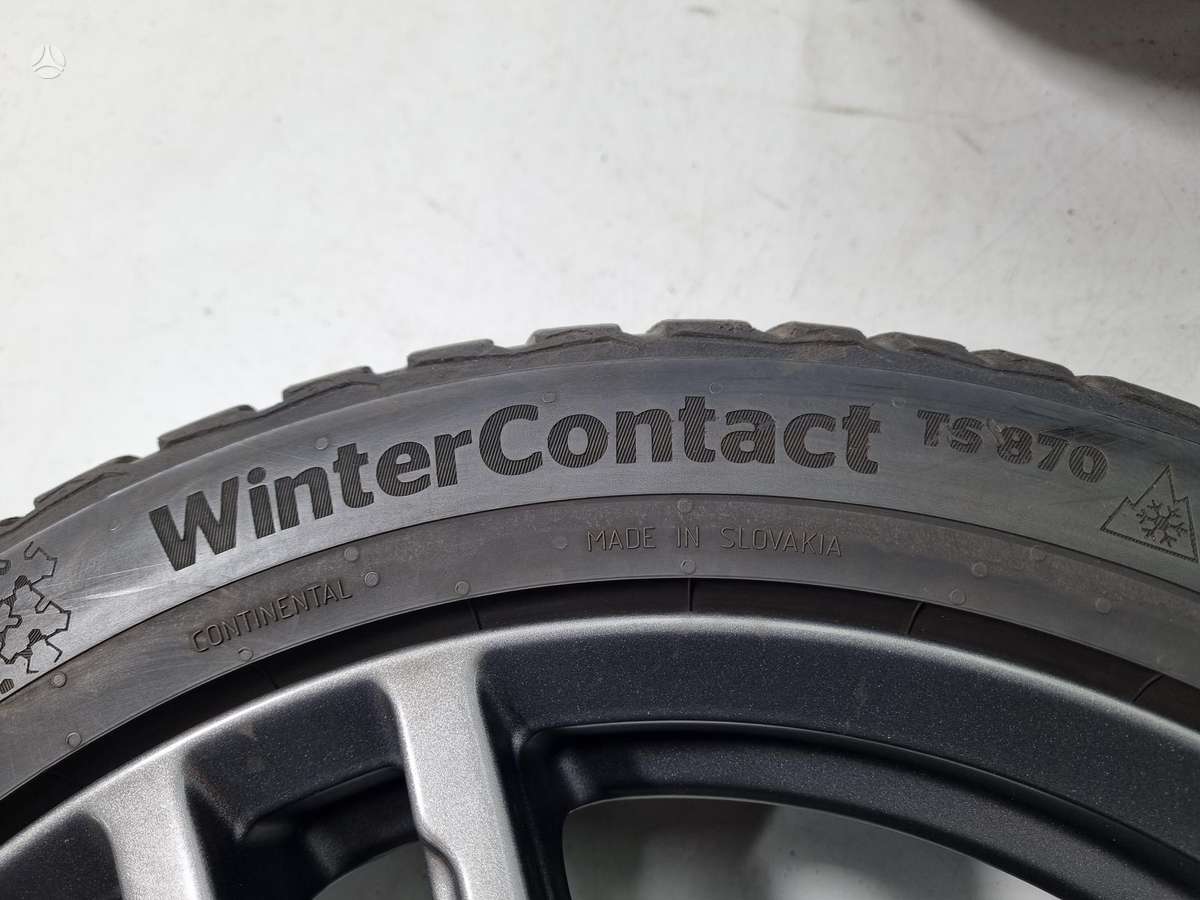 Continental 2021m, всесезонные 225/45 R17