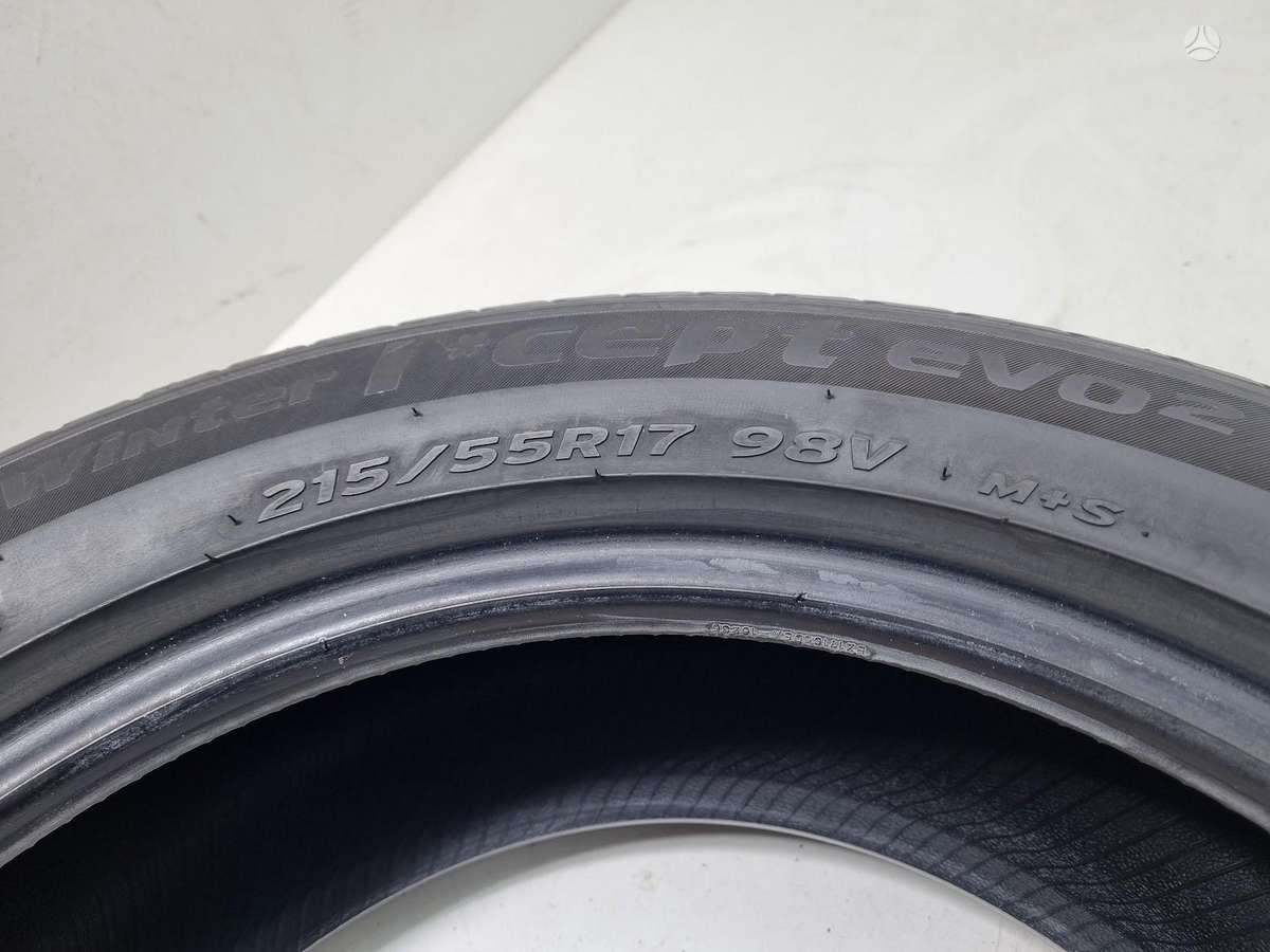 Hankook 6-7mm, universalios 215/55 R17