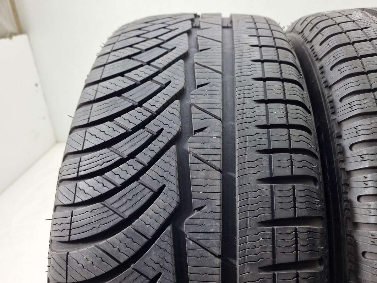 Michelin 6-7mm, всесезонные 225/55 R17
