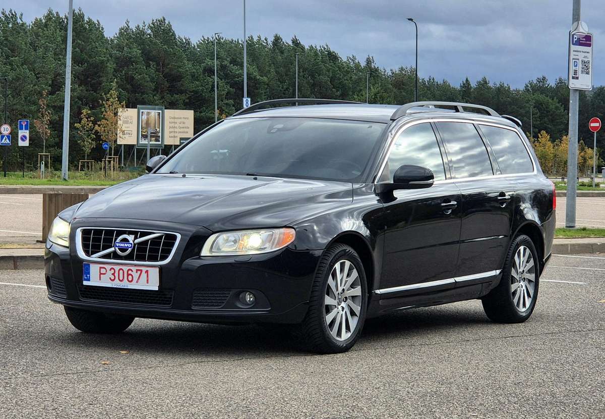 Volvo V70, 2.0 l., wagon