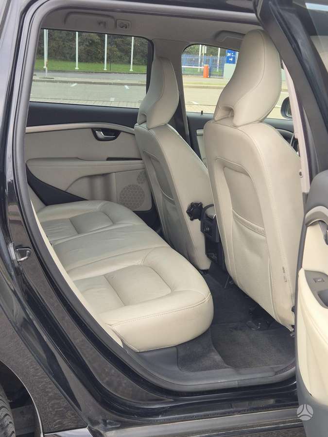 Volvo V70, 2.0 l., Универсал