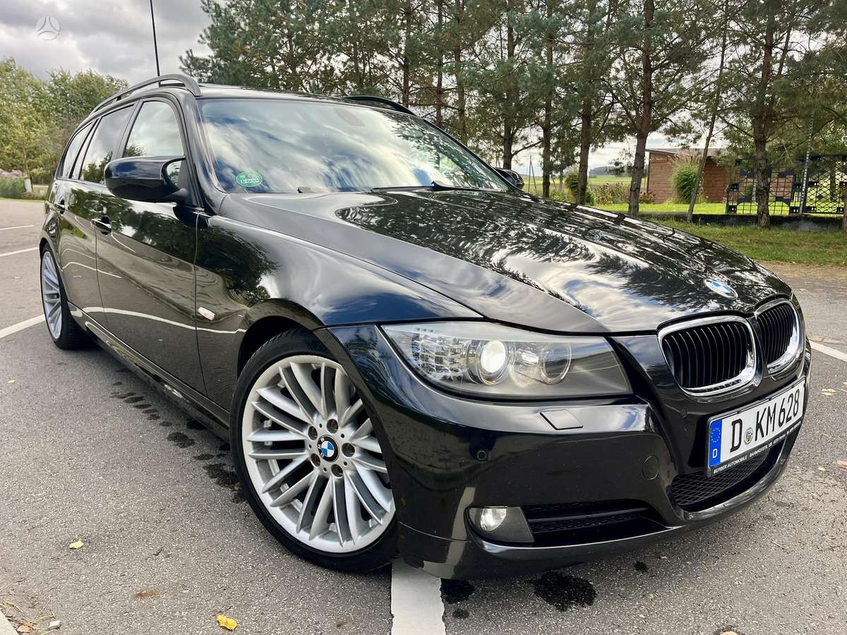 BMW 320, wagon
