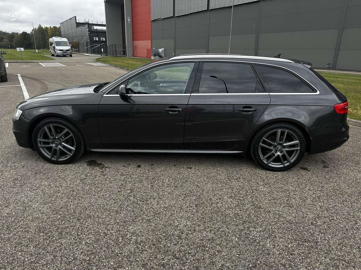 Audi A4, 3.0 l., universalas