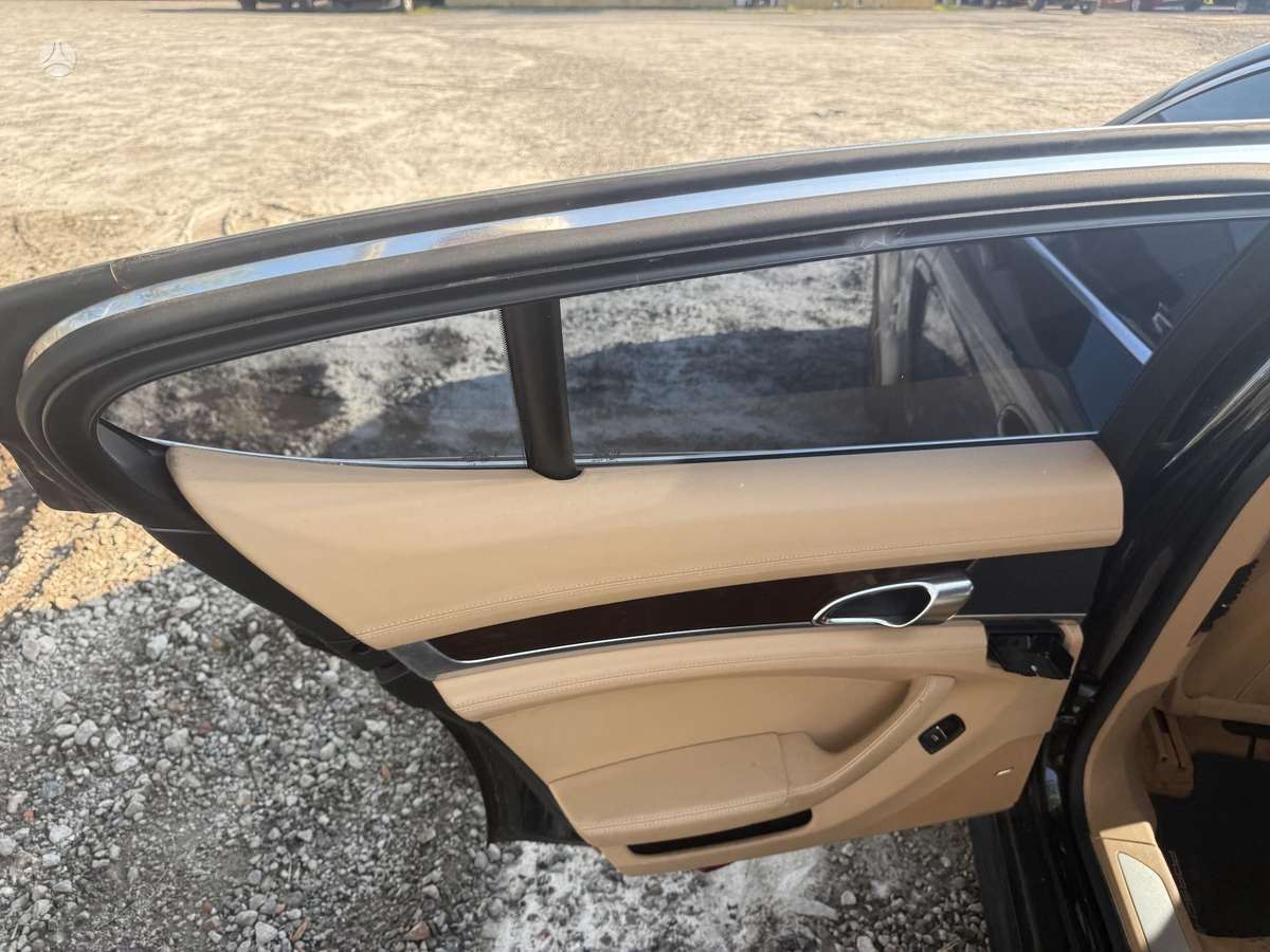 Porsche Panamera, 3.6 l., Хэтчбек