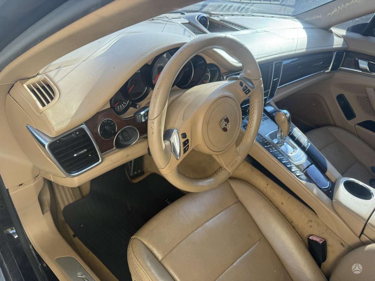 Porsche Panamera, 3.6 l., Хэтчбек