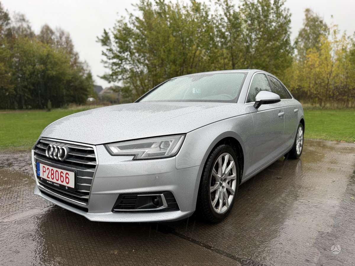 Audi A4, 2.0 l., Седан