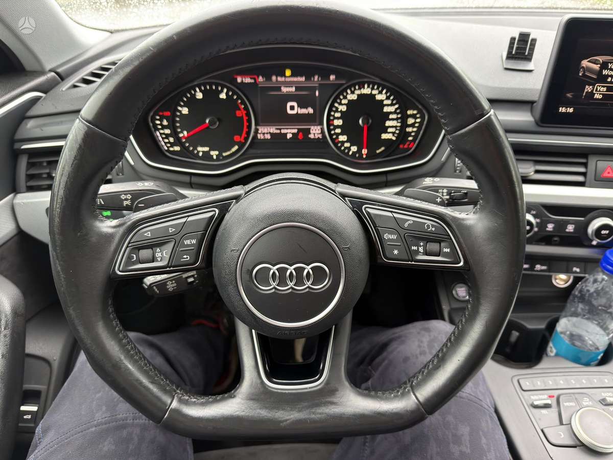 Audi A4, 2.0 l., sedanas