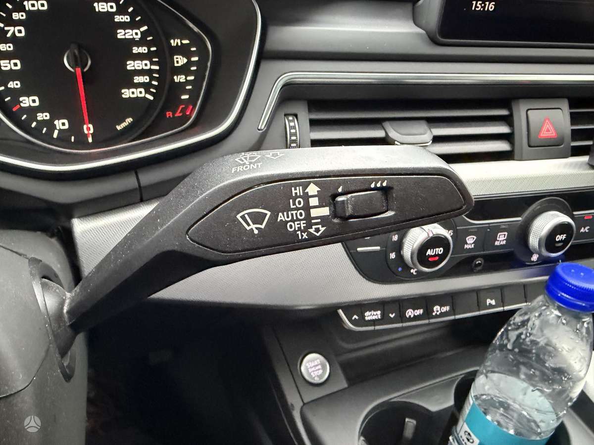 Audi A4, 2.0 l., sedanas