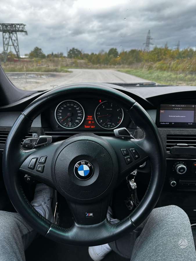 BMW 530, 3.0 l., wagon