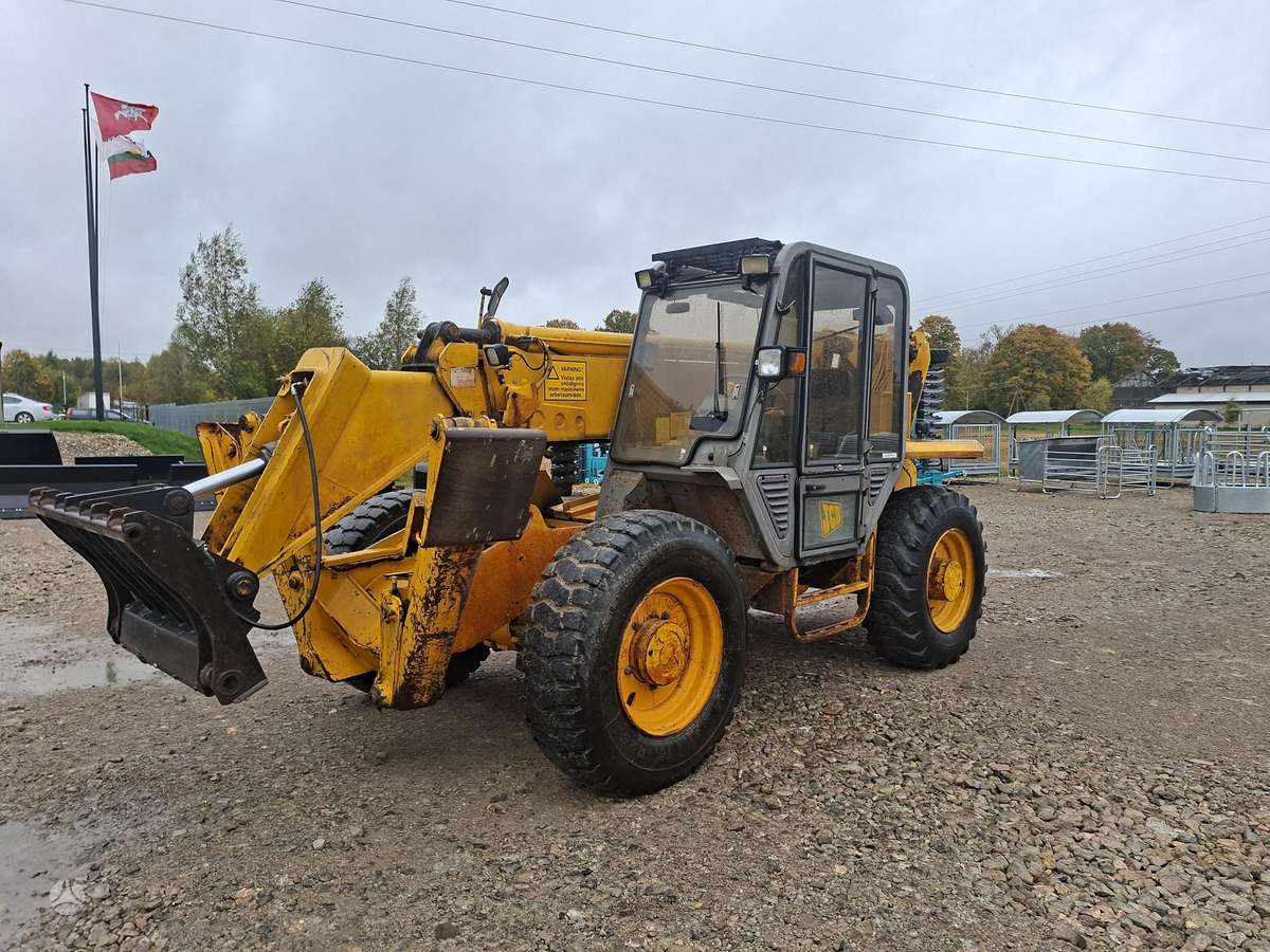 JCB 530-120, самоходные погрузчики