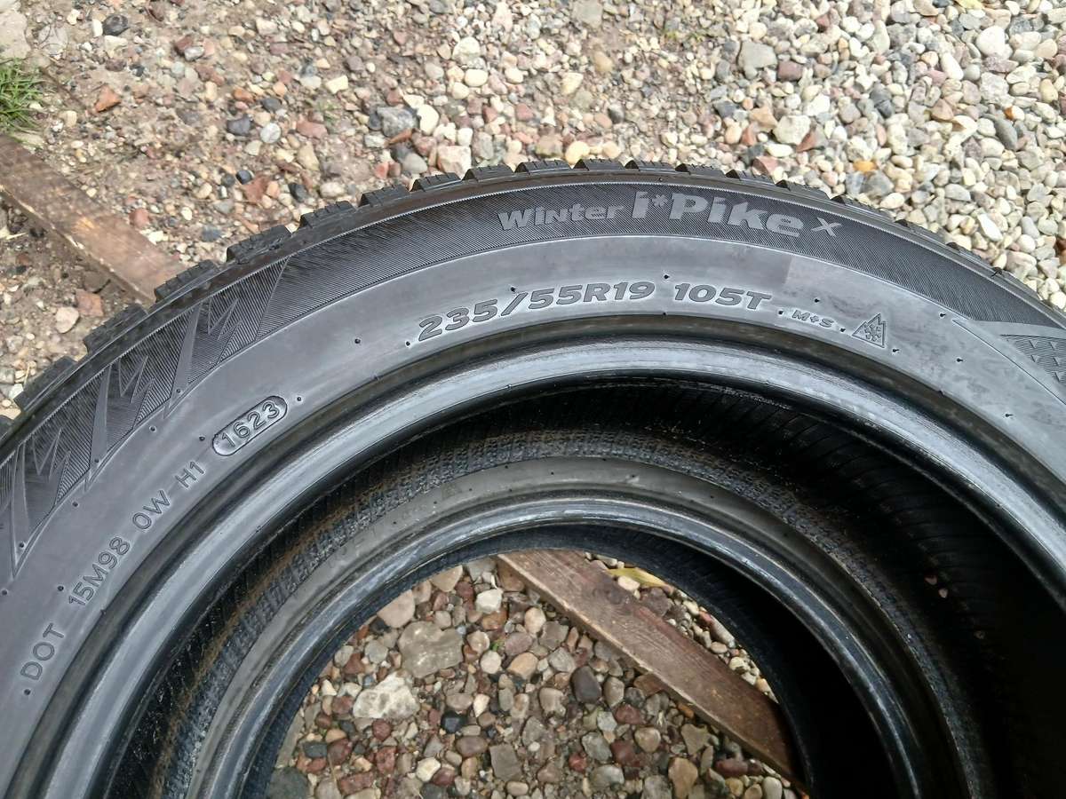 Hankook, žieminės 235/55 R19