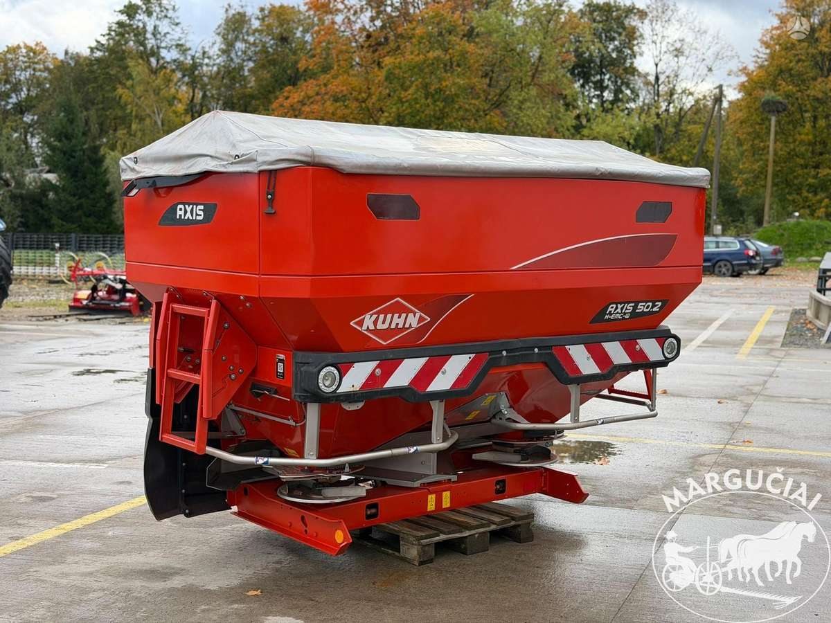 Kuhn Axis 50.2 H-EMC-W, 4200 ltr., spreaders