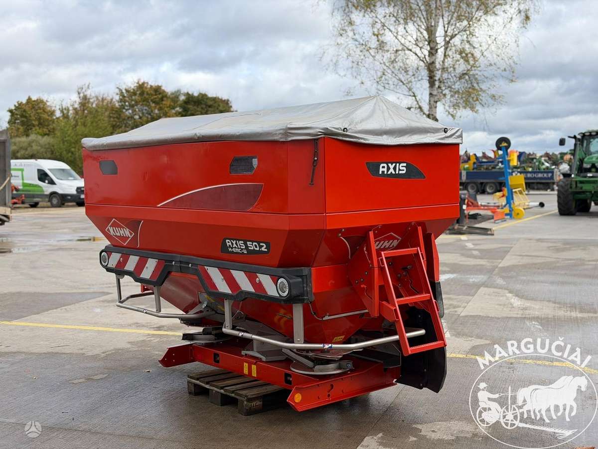 Kuhn Axis 50.2 H-EMC-W, 4200 ltr., spreaders