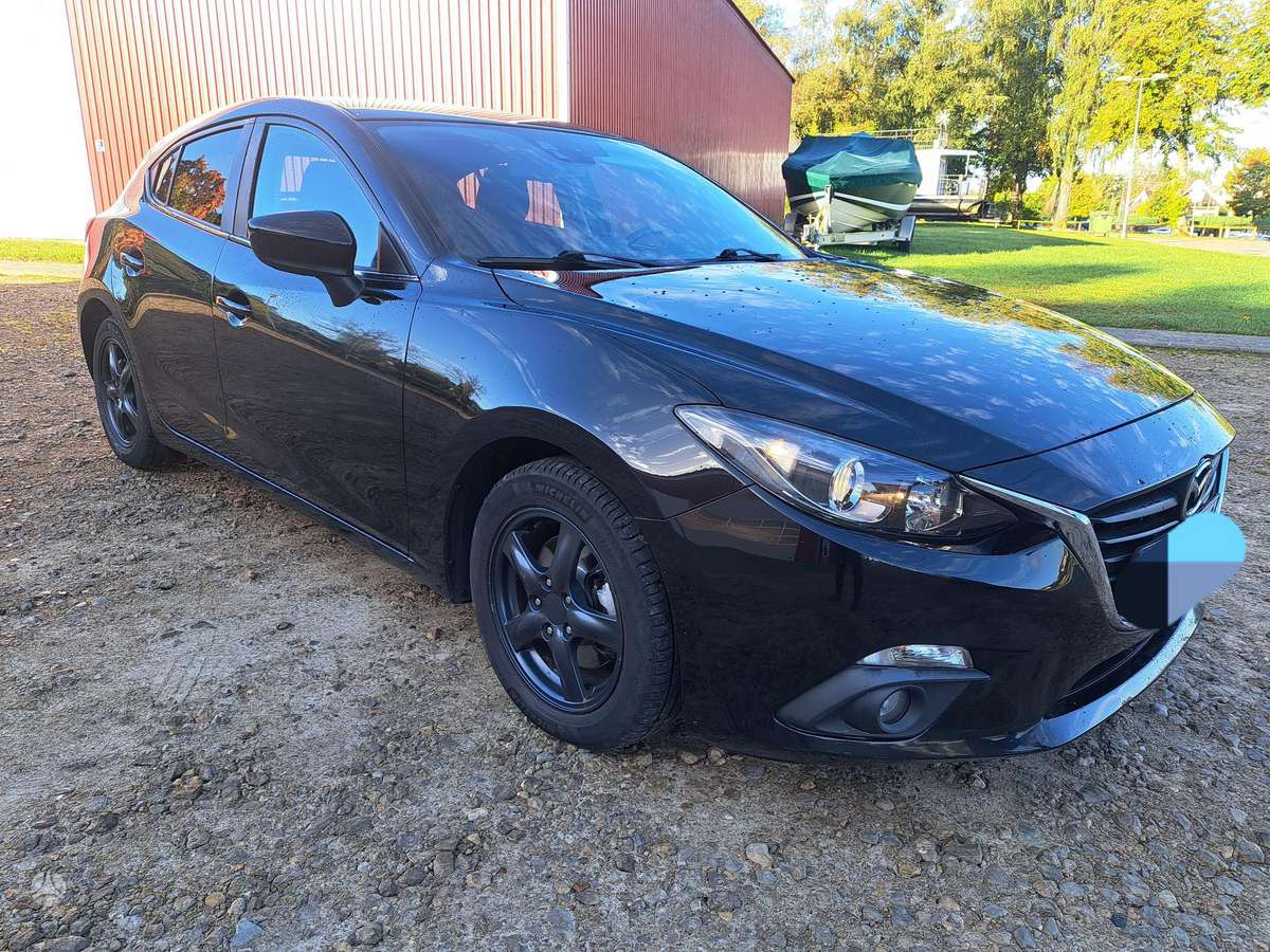 Mazda 3, 2.2 l., Хэтчбек