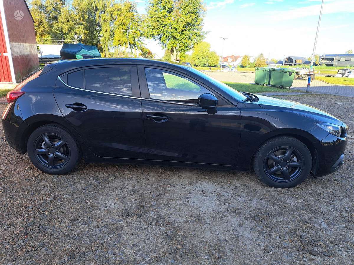 Mazda 3, 2.2 l., Хэтчбек
