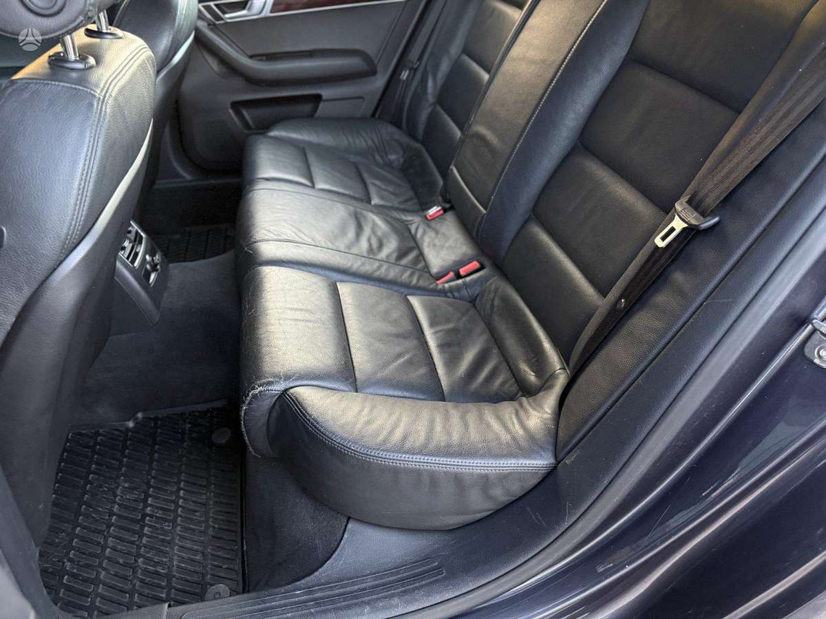 Audi A6, 3.0 l., wagon