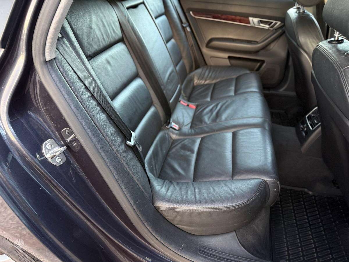 Audi A6, 3.0 l., wagon