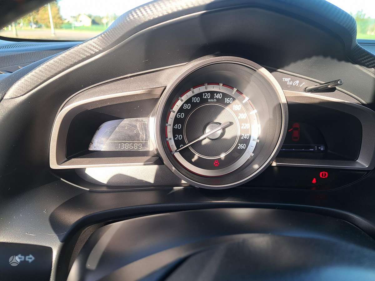 Mazda 3, 2.2 l., Хэтчбек