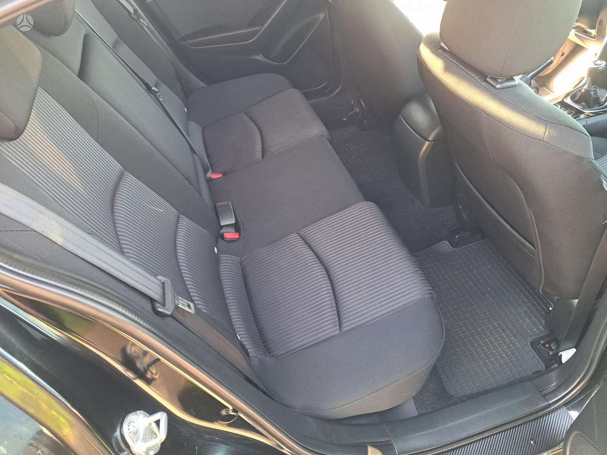 Mazda 3, 2.2 l., hatchback