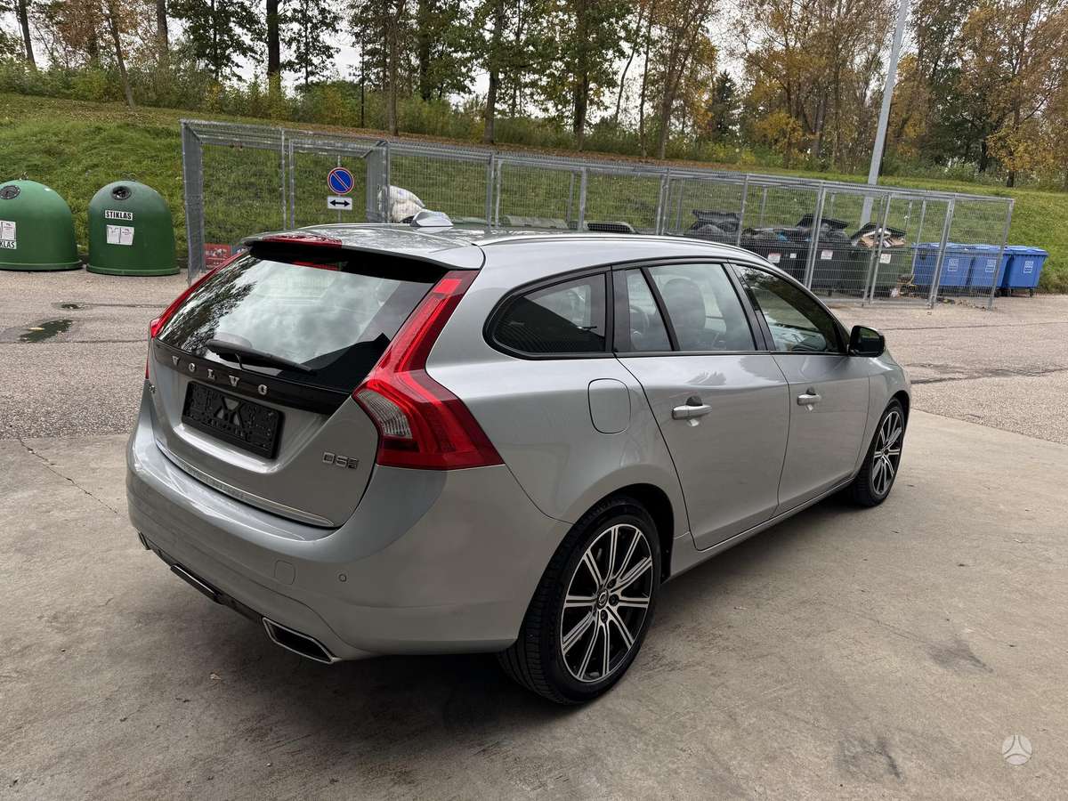 Volvo V60, 2.4 l., Универсал