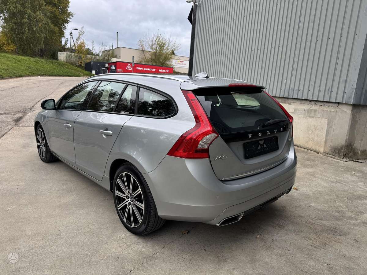 Volvo V60, 2.4 l., Универсал
