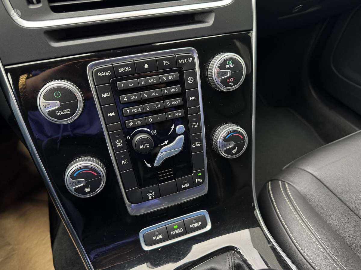 Volvo V60, 2.4 l., Универсал