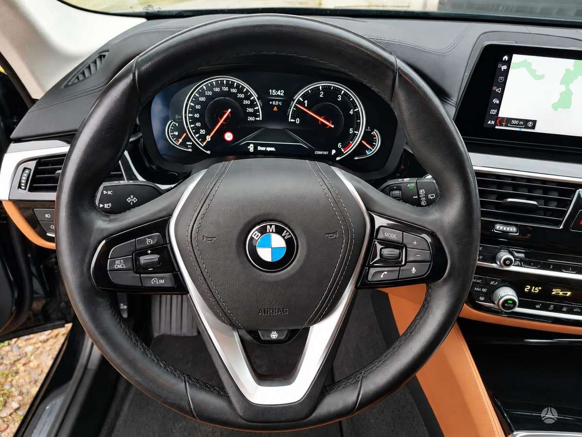 BMW 530, Универсал