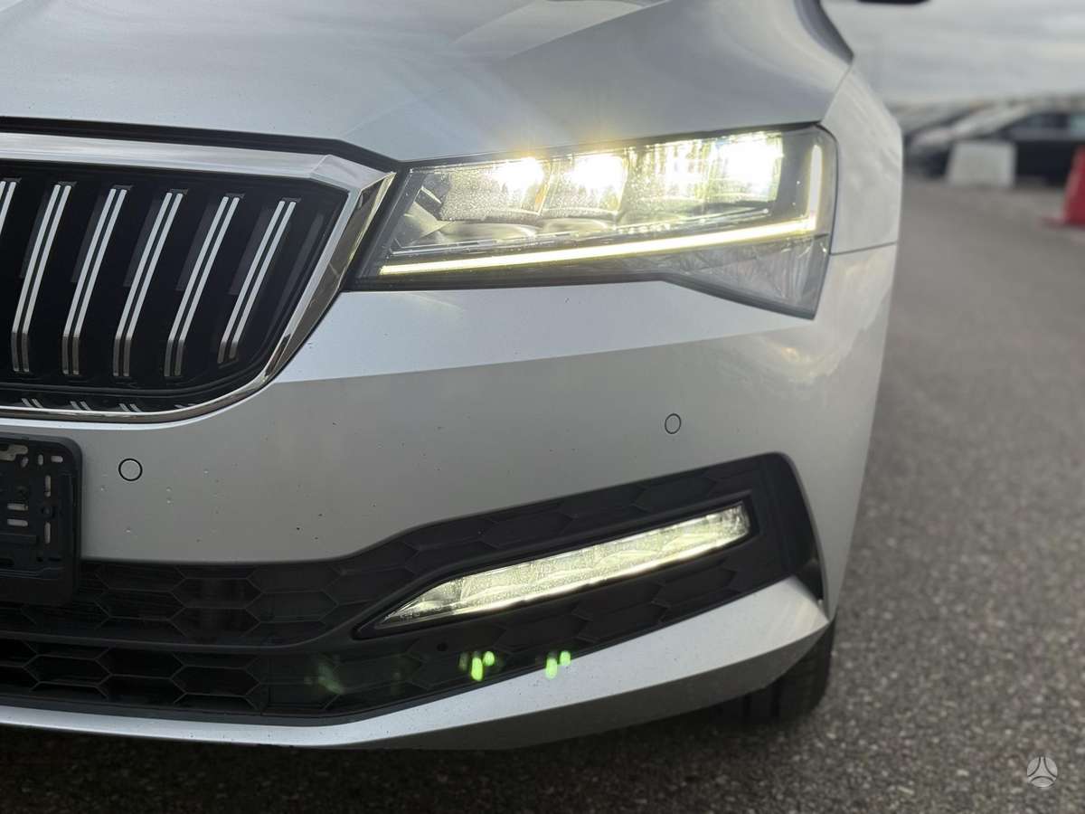 Skoda Superb, 2.0 l., wagon