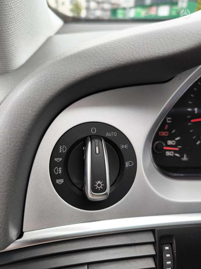 Audi A6, 3.0 l., universalas