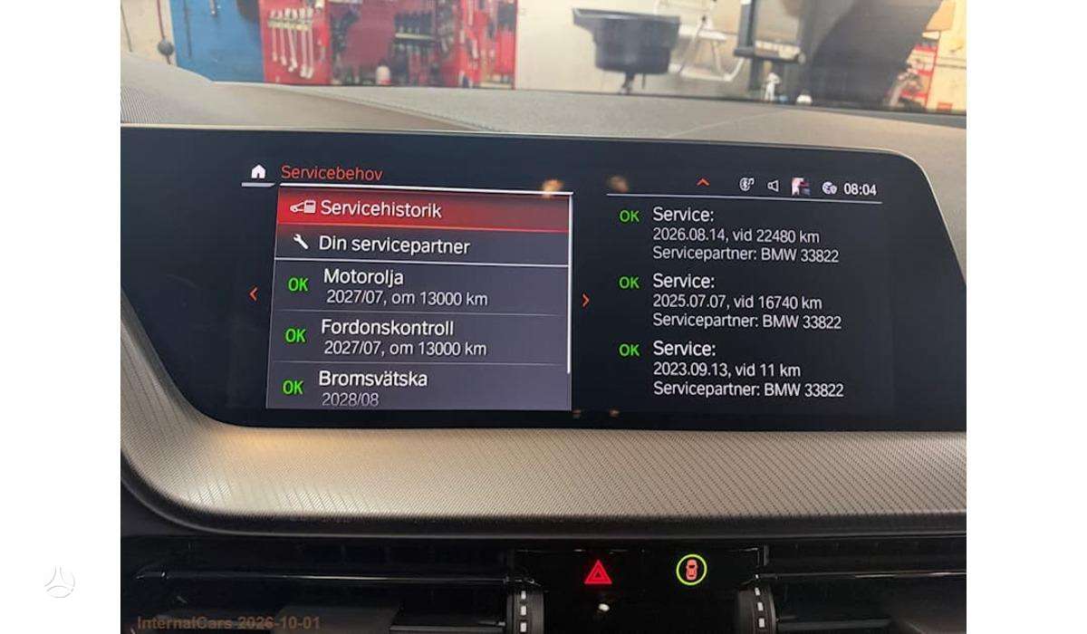 BMW 118, 1.5 l., Хэтчбек