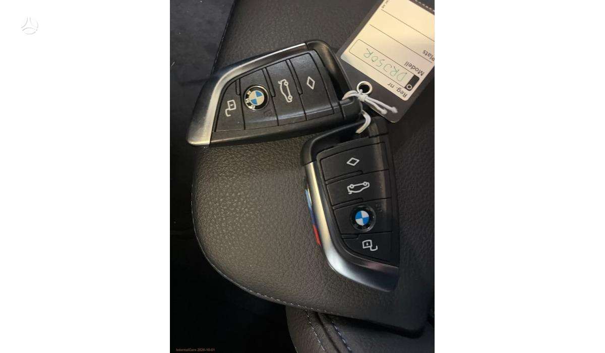 BMW 118, 1.5 l., Хэтчбек