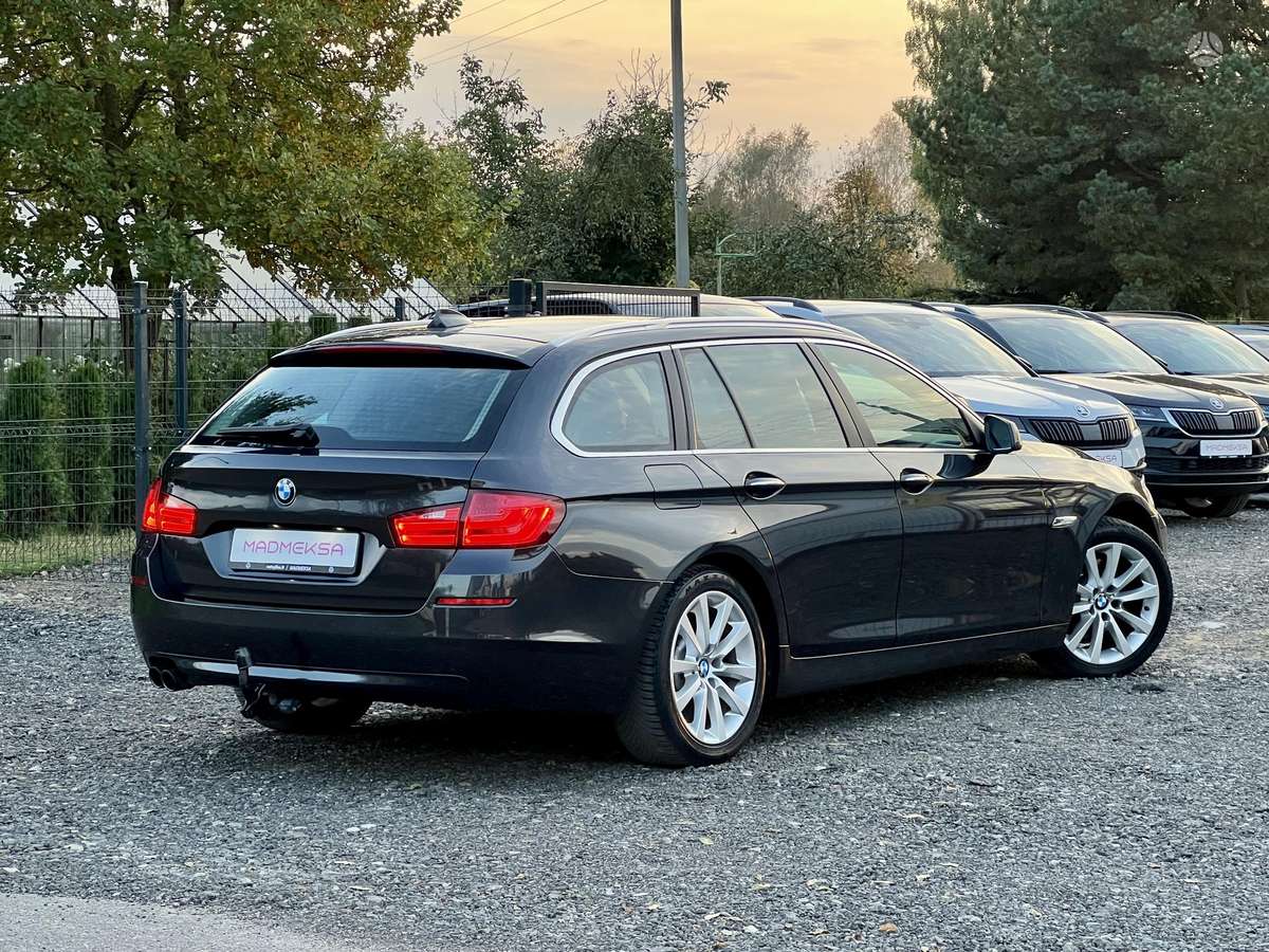 BMW 520, 2.0 l., universalas