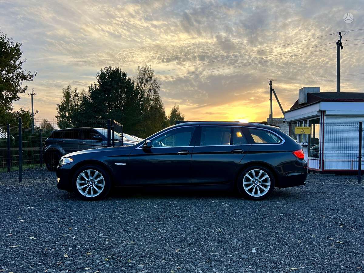 BMW 520, 2.0 l., Универсал
