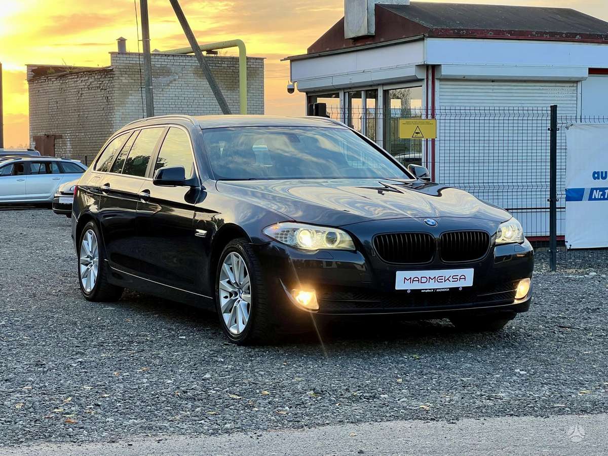 BMW 520, 2.0 l., universalas