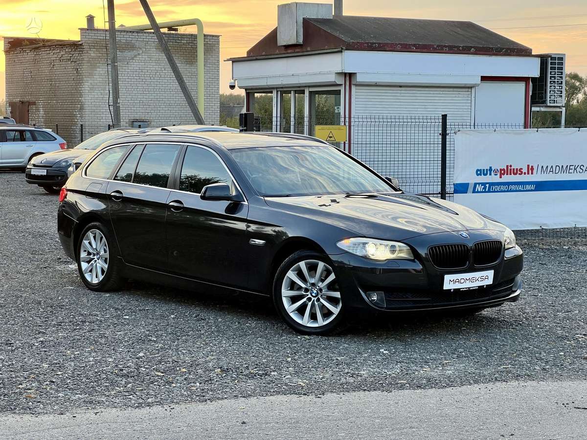 BMW 520, 2.0 l., Универсал