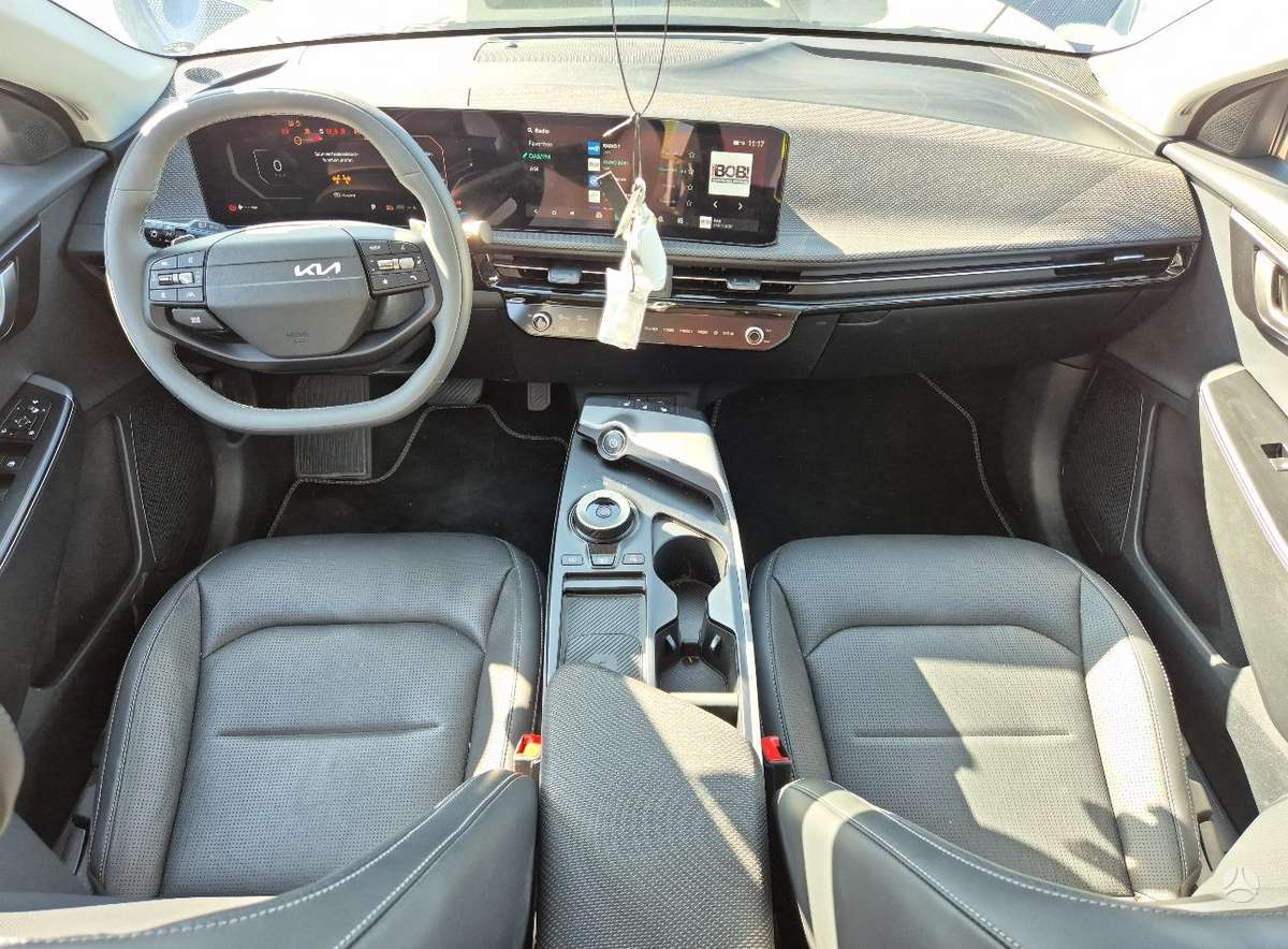 Kia EV6, off-road / crossover
