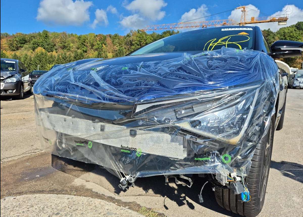 Kia EV6, off-road / crossover