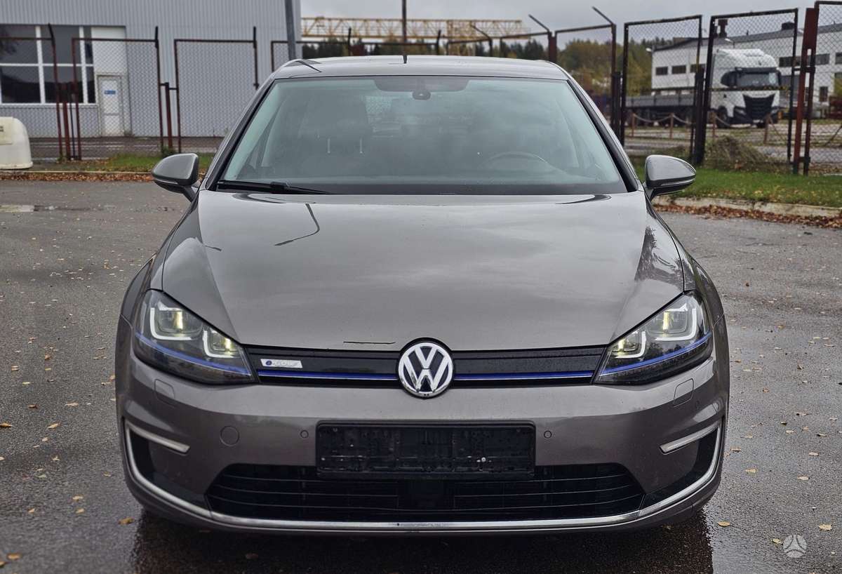 Volkswagen Golf, 24 kWh, hatchback