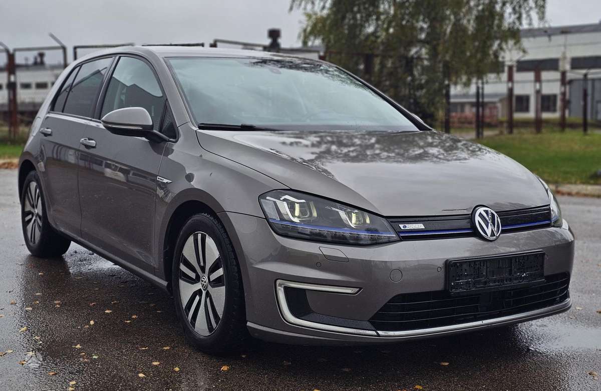 Volkswagen Golf, 24 kWh, hatchback