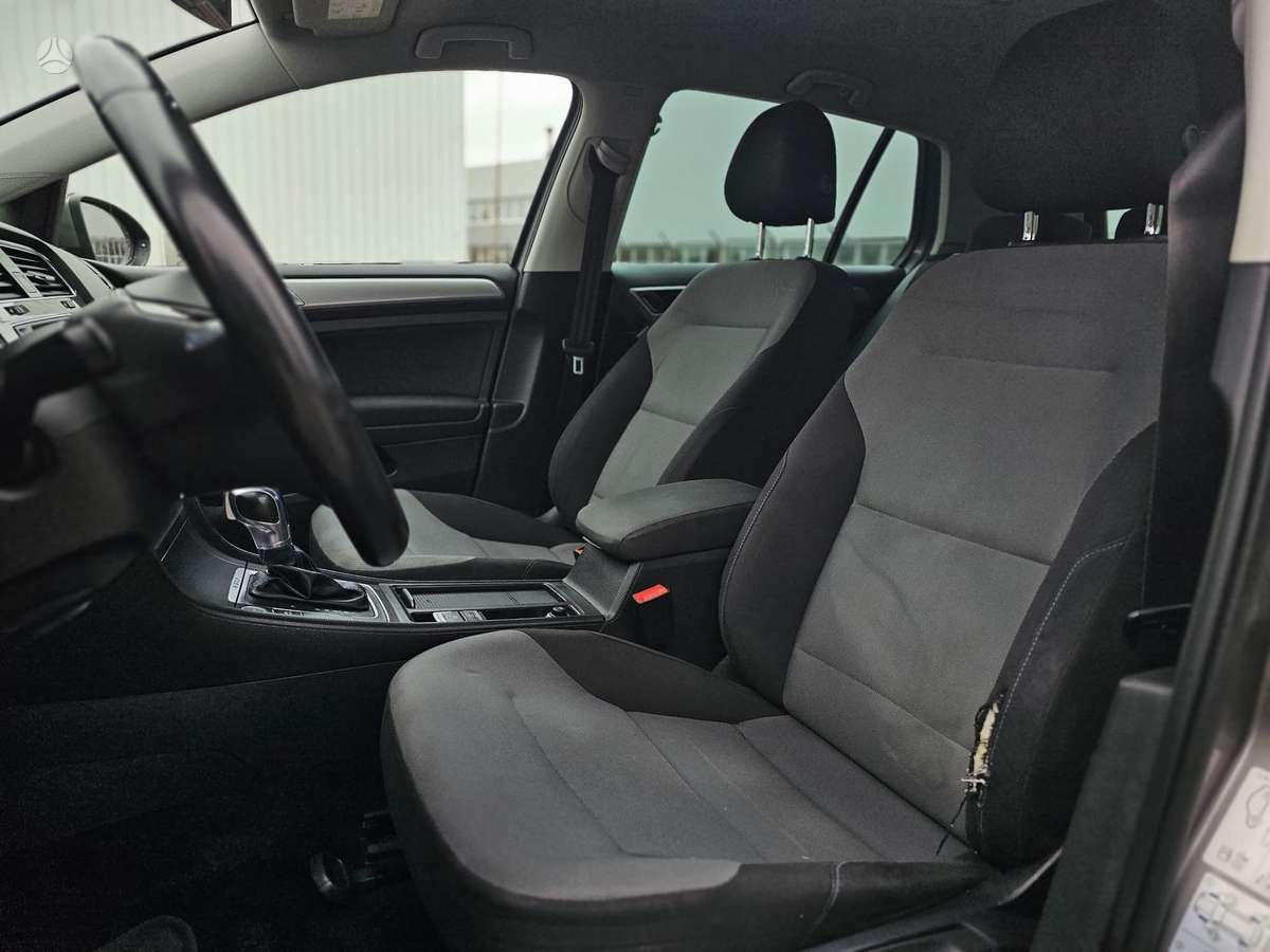 Volkswagen Golf, 24 kWh, hatchback