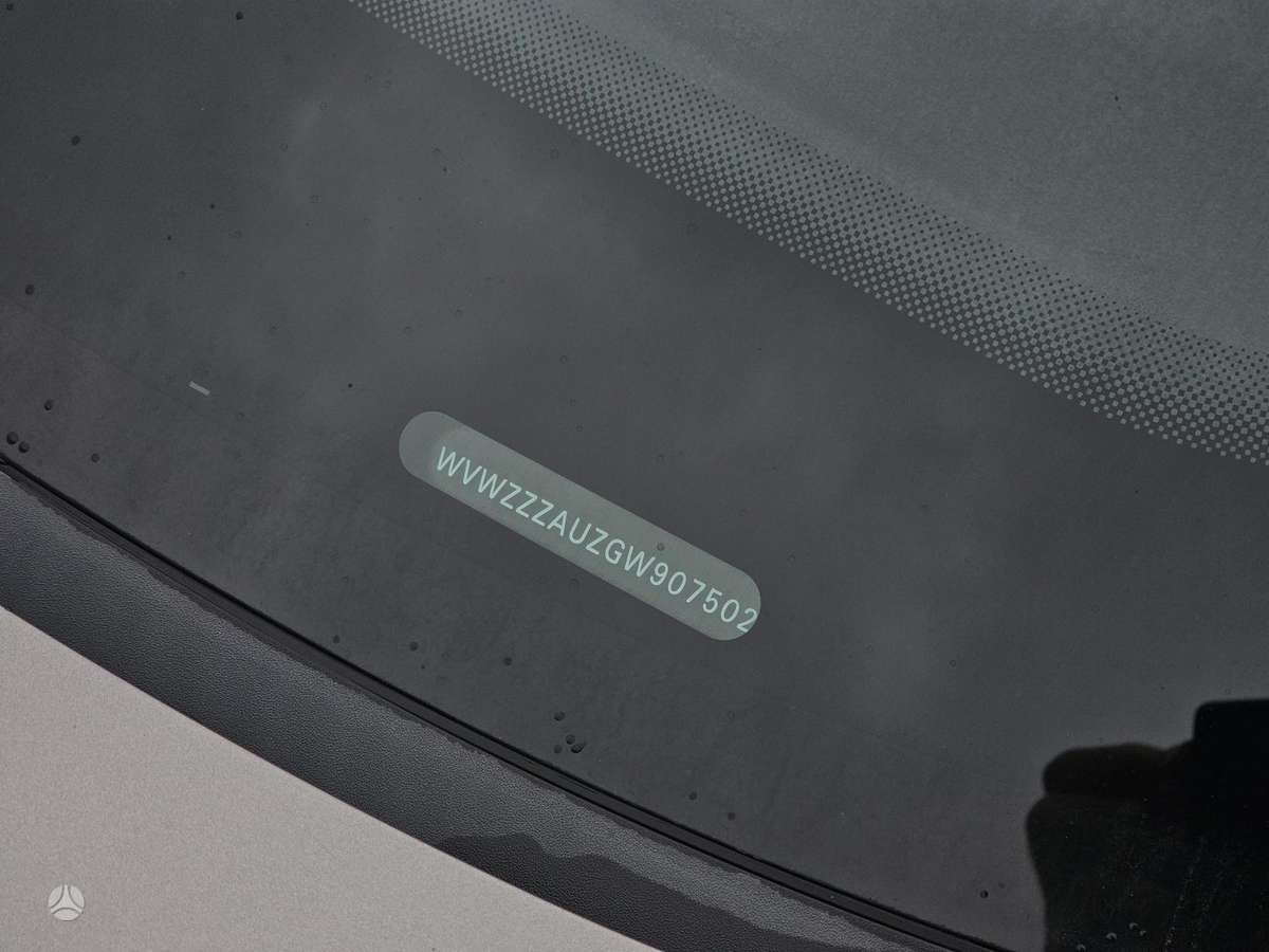 Volkswagen Golf, 24 kWh, hatchback