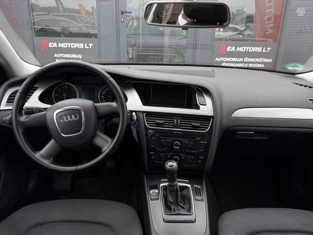 Audi A4, 2.0 l., universalas
