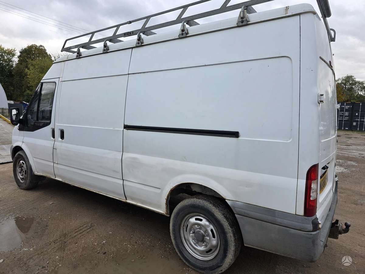 Ford Transit, 2.4 l., cargo van